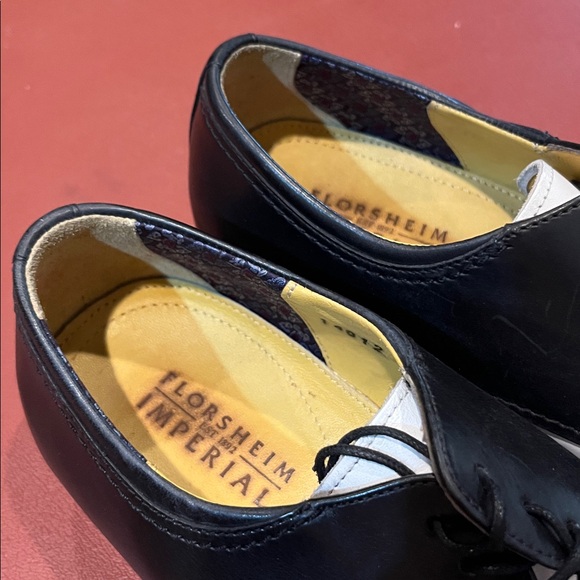 Florsheim Imperial Black/White Leather Wingtip size 10 D